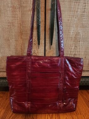 Eel Skin Shoulder Purse Burgandy Leather Large